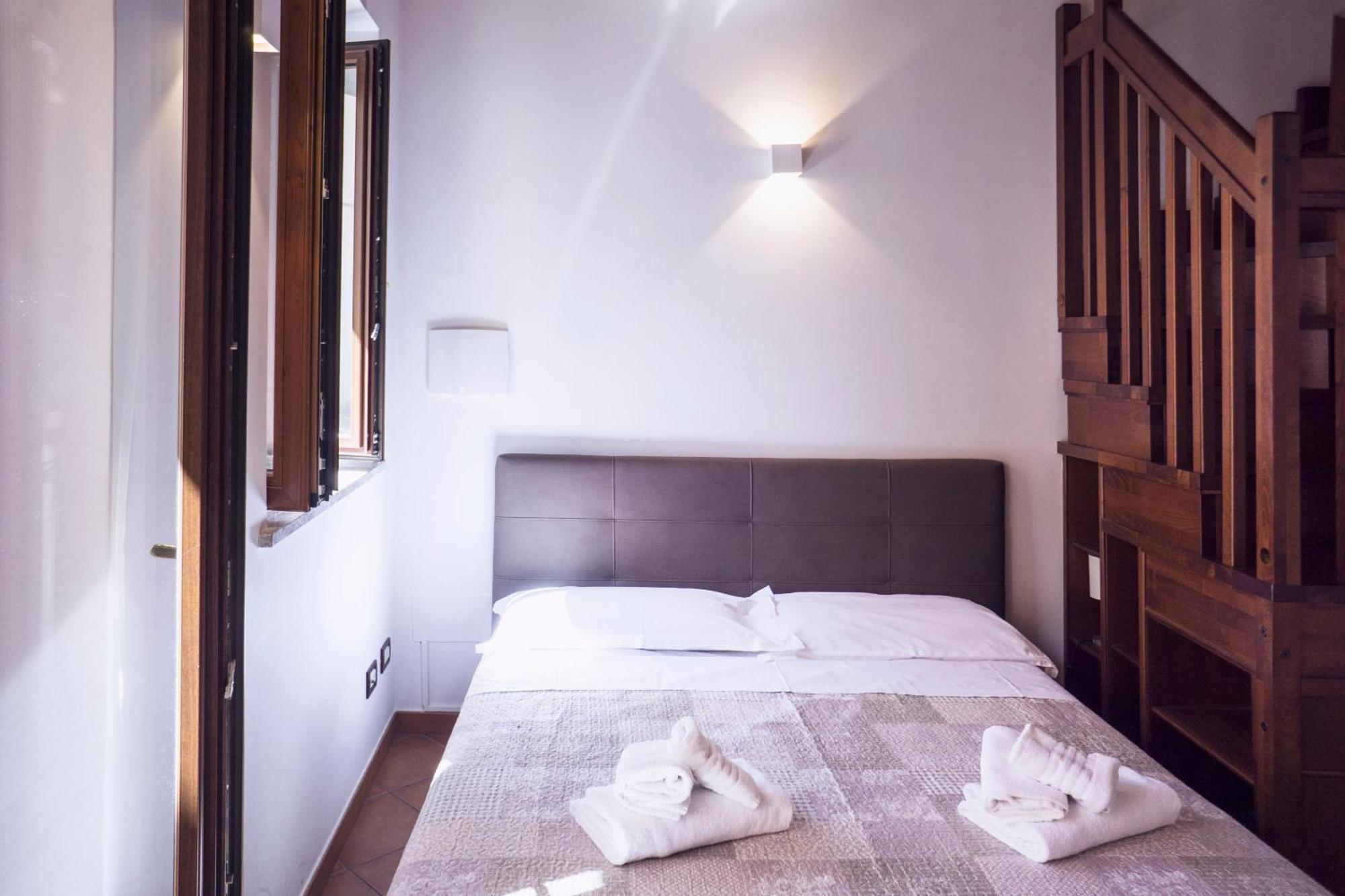 Ferienwohnung Tina House - Il Cortile Nel Centro Storico Di Taormina Exterior foto